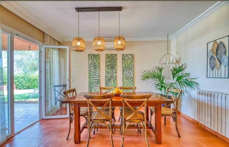 Foto c3b770ff-8f92-49a4-aea2-9e4bd15c39fb. Chalet con parcheggio piscina in Son Gual Palma de Mallorca