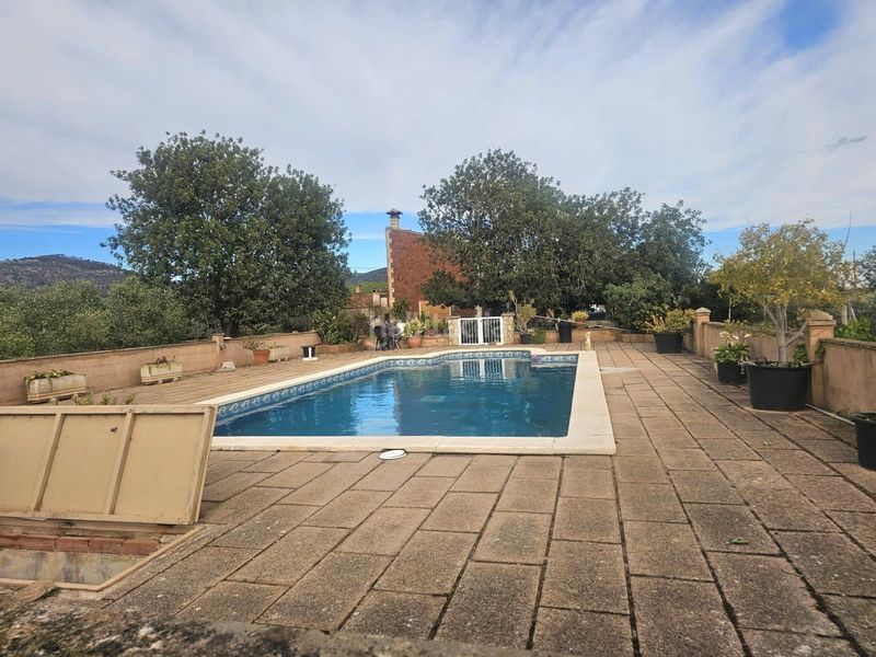 Foto dbe1ccf7-56a9-4f8b-9cdf-b79273bb6f2b. Masia amb aparcament piscina a Llucmajor interior Llucmajor