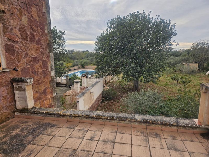 Foto e2892f4a-a828-4b86-9bff-7f9c6589e7d8. Masia amb aparcament piscina a Llucmajor interior Llucmajor