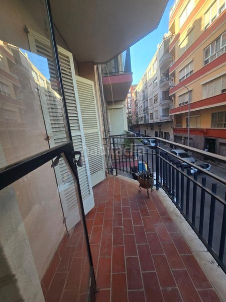 Foto 0d56fcf8-fc4b-425d-923e-e52f345c6082. Pis amb calefacció aparcament a Pere Garau Palma de Mallorca