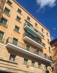 Flat in El Mercat. Encantador piso reformado en el corazón de palma
