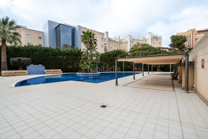 Foto 378d3108-22f1-4f3a-ab2d-edeaa1a8a03d. Àtic amb calefacció aparcament piscina a Son Espanyolet Palma de Mallorca