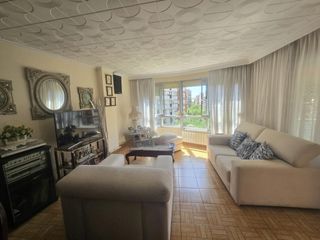 Appartement à Son Canals. Piso amueblado y equipado en metge josep darder a 5 minutos del