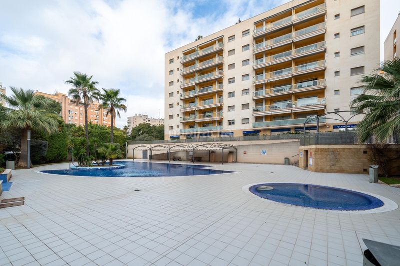Foto a179c4dc-468a-4896-a2b0-bd87af1f839d. Àtic amb calefacció aparcament piscina a Son Espanyolet Palma de Mallorca