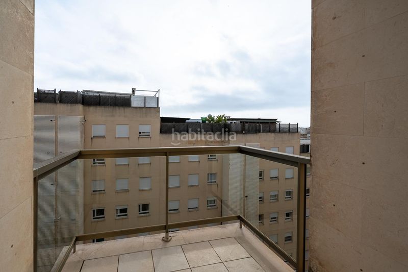 Foto bede95d5-457c-4c24-aedf-32b5d6609491. Àtic amb calefacció aparcament piscina a Son Espanyolet Palma de Mallorca
