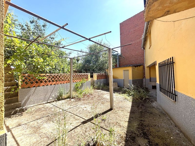 Foto 3d2599b3-ffd1-4db9-b167-18beb394d8d5. Casa a Navahermosa
