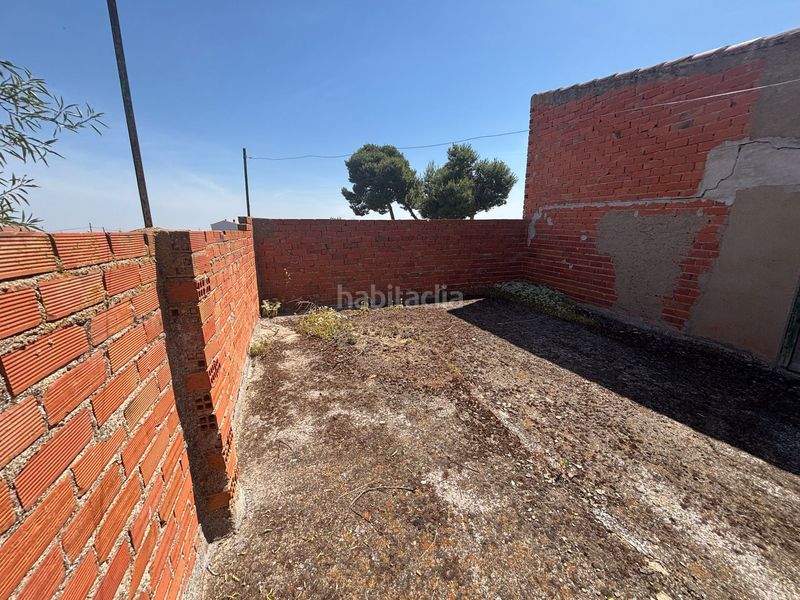 Foto de87e29b-6b28-4b00-93a8-ce77e06c615f. Casa amb calefacció a Navahermosa