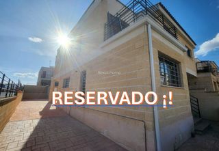 Maison  Canteras. Reservado.      espectacular vivienda, patio espacioso y excelen