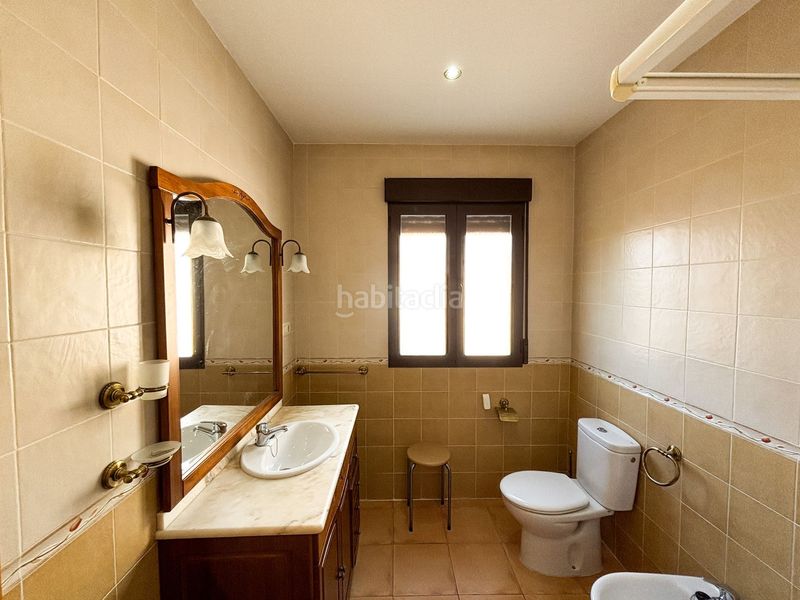 Foto 576a2229-0590-45bd-a23f-9f6d51c2526c. Casa amb calefacció aparcament a Polán