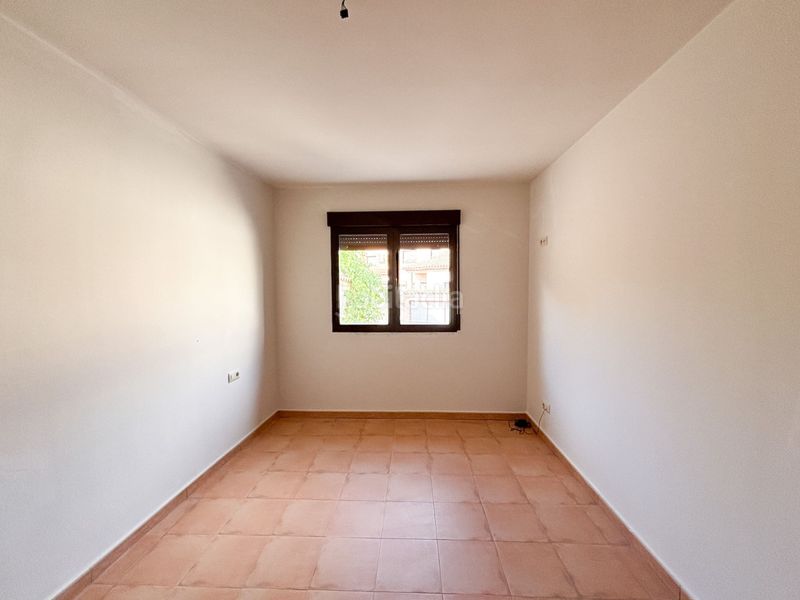 Foto e8f845ea-89e2-4703-b877-ca005f06d0d4. Casa amb calefacció aparcament a Polán