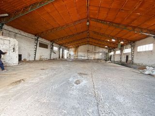 Capannone industriale in De toledo a navahermosa s/n km 16,700. Oportunidad! solar con nave y almacenes en guadarmur