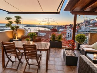 Location Attique  Roda. Terraza con vistas al mar en a guarda