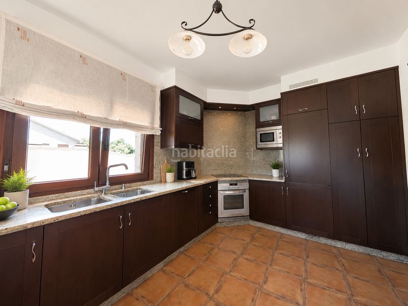 Foto 03458884-cfb8-44c2-8a06-3b492e9014f7. Casa amb calefacció piscina a Tomiño