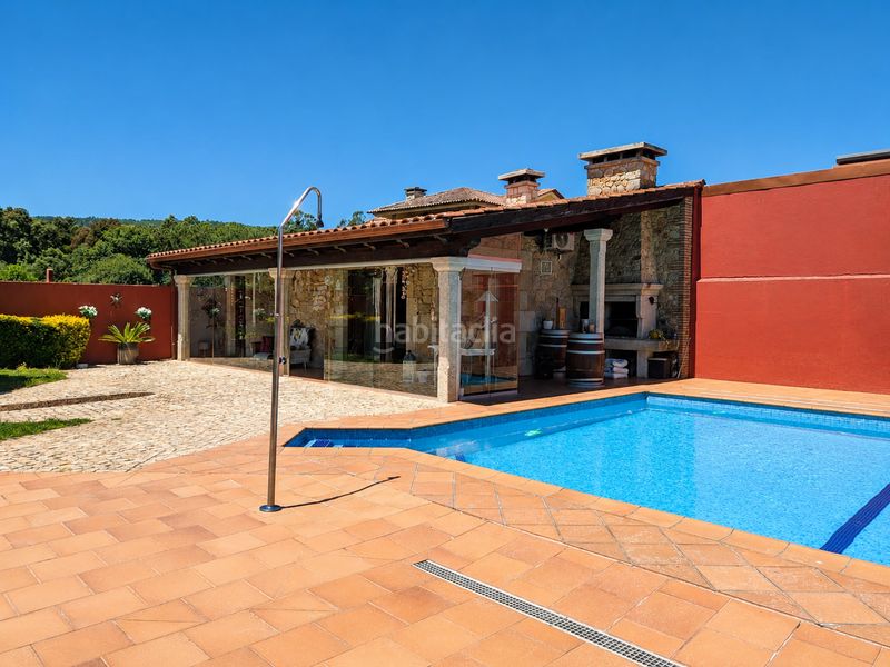 Foto 3045f2a8-fe43-4699-938e-0d42d07025b8. Casa amb calefacció piscina a Tomiño