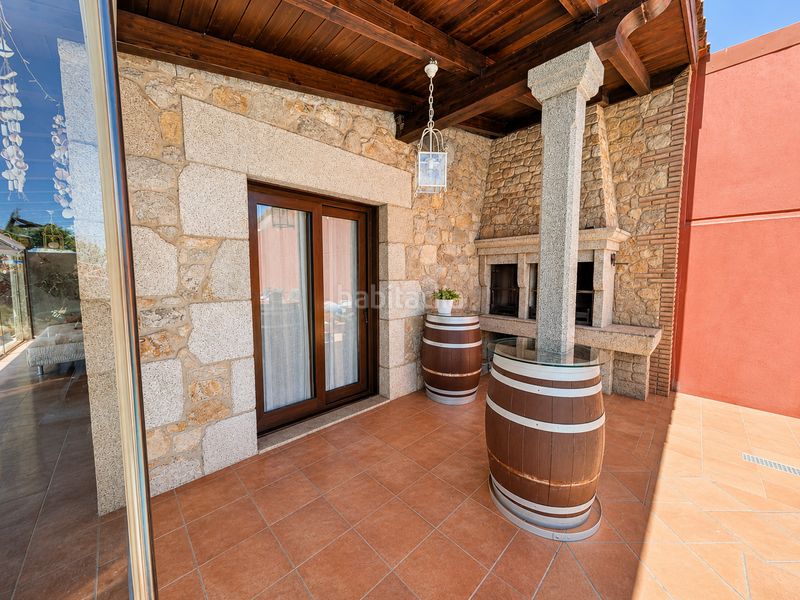 Foto 4ef91a8c-276d-46b2-91c6-cdd6c363e9f9. Casa amb calefacció piscina a Tomiño