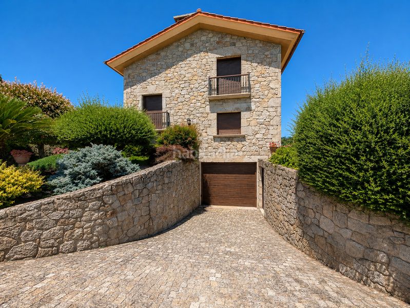Foto e5e23d49-6104-475b-abe6-946ca030ba8d. Casa amb calefacció piscina a Tomiño