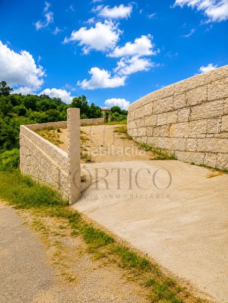 Foto 60078214-6433-49ea-8d6e-76a672973fac. Terreny residencial a Mos