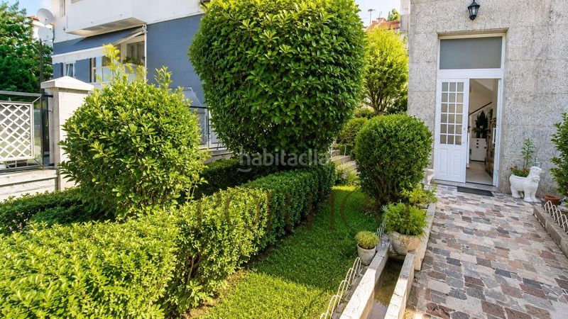 Foto 3ca63b76-28c0-4171-a58b-00d171db3c4c. Casa amb calefacció aparcament a Lavadores Vigo