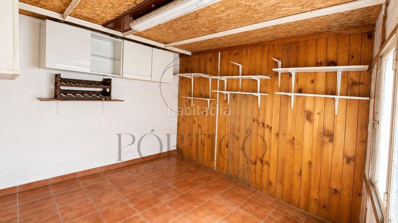 Foto 787edaf0-7dbe-45a3-a671-224b0902161f. Casa amb calefacció aparcament a Lavadores Vigo