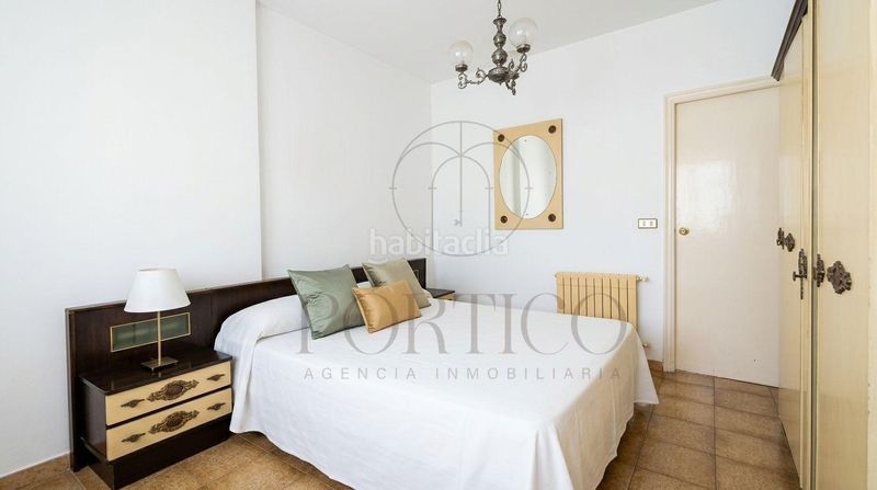 Foto aed4a06a-3986-4ff8-8329-ca2d097e5dc1. Casa amb calefacció aparcament a Lavadores Vigo