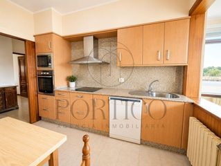 Haus in Tui. La casa con jardín que no esperabas encontrar a 5 minutos del ce