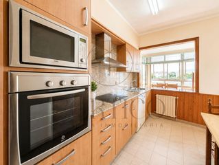 Casa en Tui. La casa con jard�n que no esperabas encontrar a 5 minutos del ce