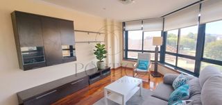 Rent Flat in Teis. Piso todo exterior y super luminoso en teis santa tecla con gara