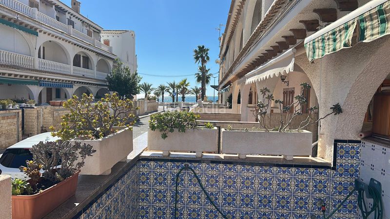 Foto 56006d17-600d-463f-9f9e-64bfcb6a9e8e. Tríplex amb calefacció aparcament a Playa Tamarit-Playa Lissa Santa Pola