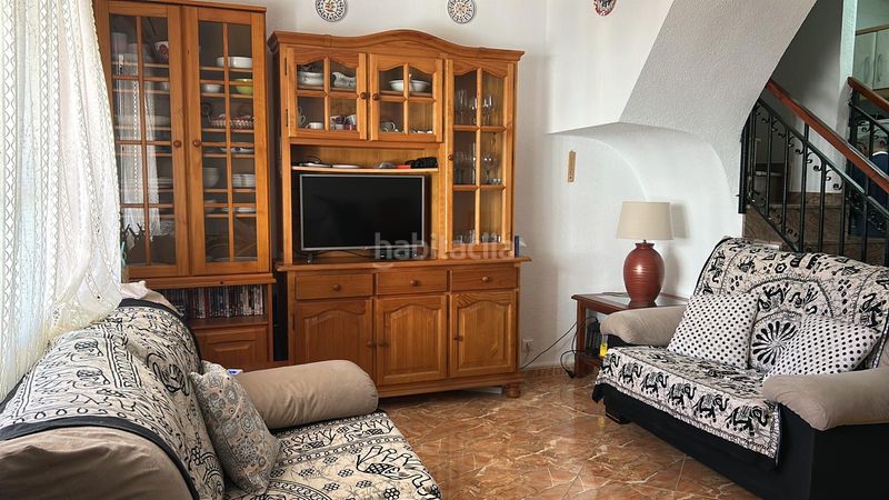 Foto ad5806cc-8430-4bac-b1ae-1cde9b4e2d21. Tríplex amb calefacció aparcament a Playa Tamarit-Playa Lissa Santa Pola