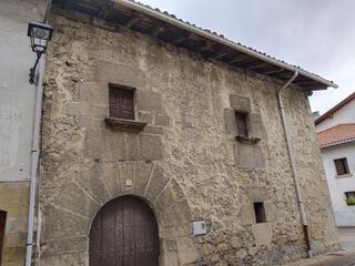 Casa a Arruazu. Casa grande