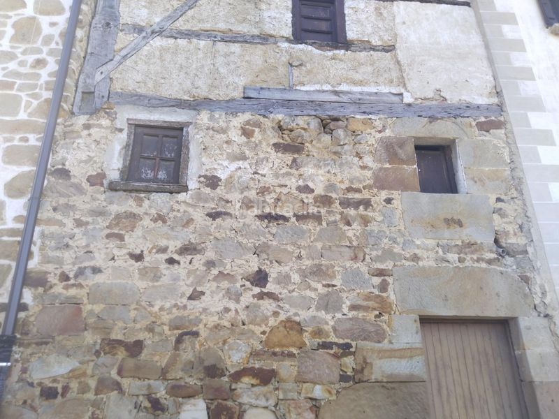 Foto 35f359e2-187b-4f1b-a7d5-925e6adb549a. Masia a Etxarri Aranatz