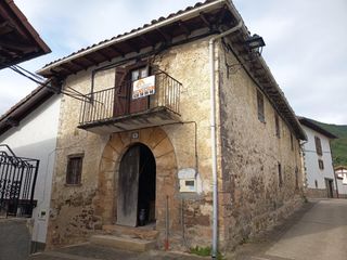 Maison  Barrio barrio inutaldea. Casa oroz  betelu