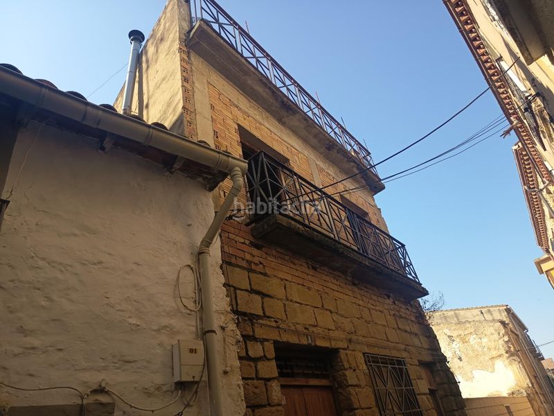 Foto 95dde0e7-1aaa-4a73-86f4-4ce0f94eb277. Casa edificio . en Carcastillo