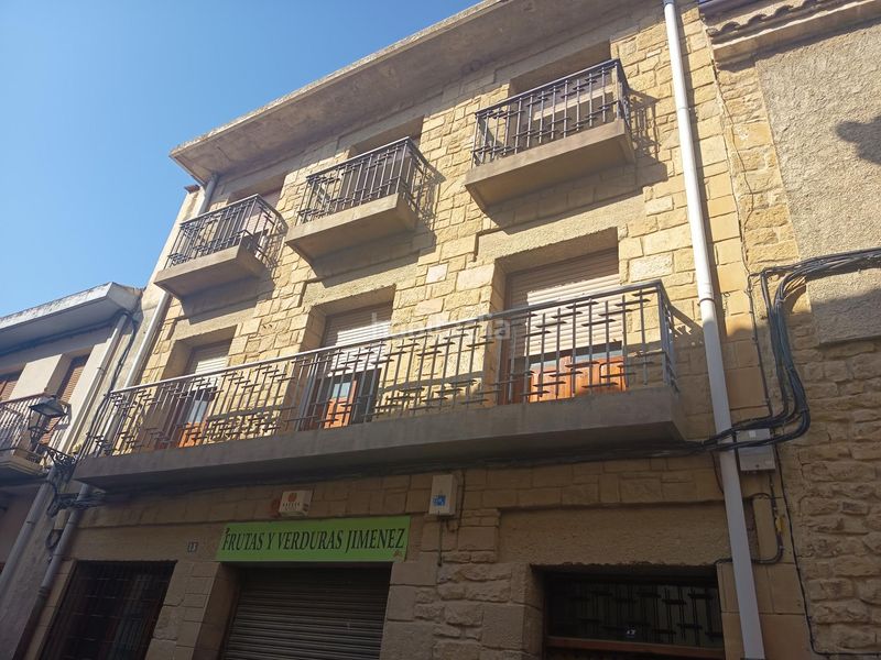 Foto a898d492-809a-4521-b73f-5f84ab0f7544. Casa edificio . en Carcastillo