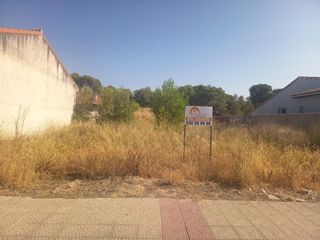 Wohngrundstück in Murillo el Cuende. Terreno 495 m2 rada.
