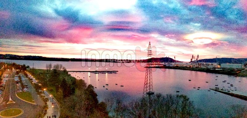 Foto d34818aa-fb0e-4d1e-a24b-3cc280db028e. Pis amb calefacció aparcament a Caranza Ferrol