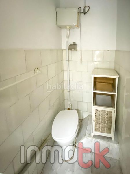 Foto fa5a1ef9-fab0-45a9-a179-b5c9e52cdd93. Affitto ufficio in Ensanche Coruña (A)
