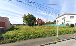 Terreny residencial  República argentina. Parcela urbana edificable de 1.360 m en oleiros