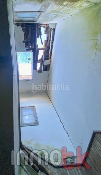Foto 498c7ebf-e681-4205-9ab1-6c0c6f1980d0. Casa amb aparcament a Betanzos