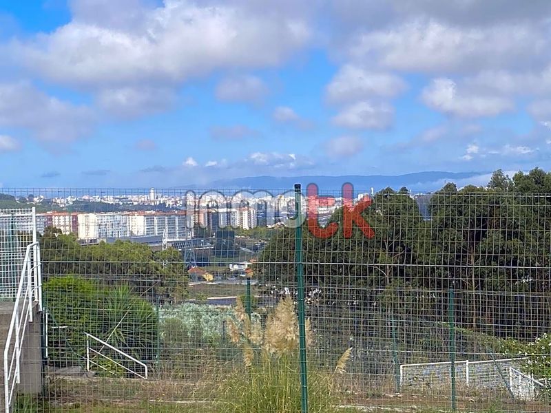 Foto 02aee1fb-a0ad-4d7a-8b42-efd17ff4151b. Casa amb calefacció aparcament piscina a Mesoiro Coruña (A)