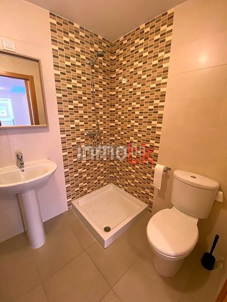 Foto 1cac0e87-97de-4676-ae7e-e6f0858cfdf3. Casa amb calefacció aparcament piscina a Mesoiro Coruña (A)