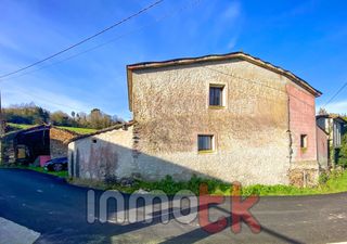 Haus  O vao. Casa para reformar en abegondo
