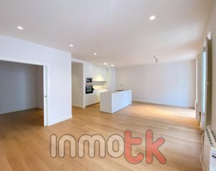 Rent Flat  Rúa riego de agua. Piso a estrenar en riego de agua
