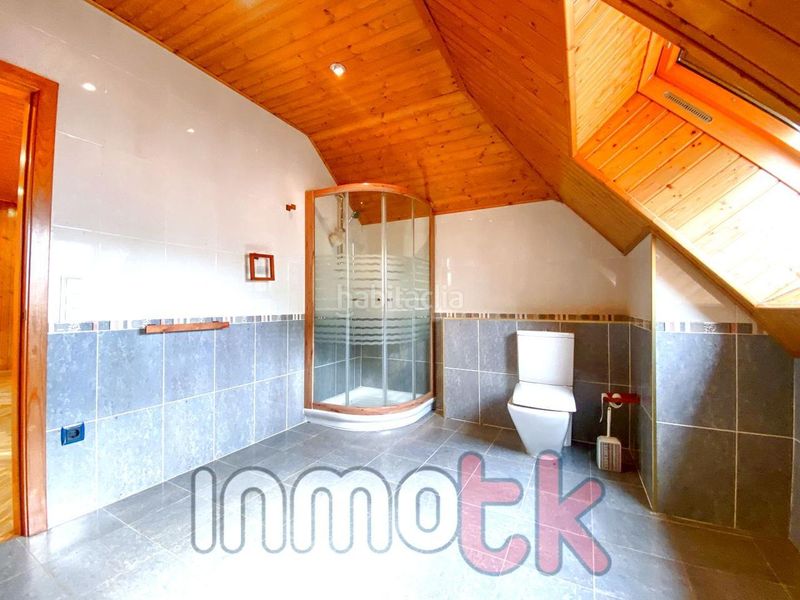 Foto 98d3ab84-90c9-40bd-bbbc-15aa5e5c24dd. Casa amb calefacció aparcament a Monte Alto - Zalaeta - Atocha Coruña (A)
