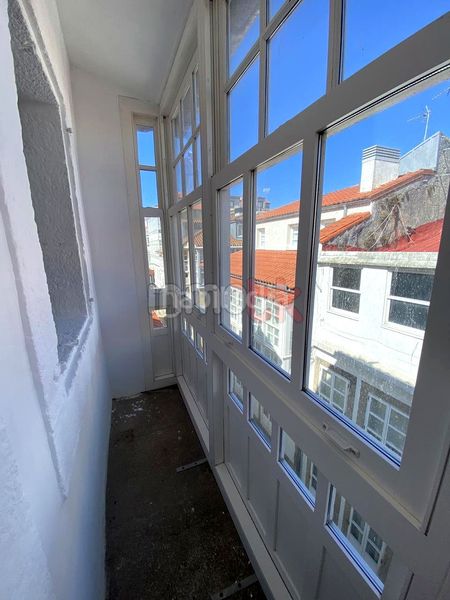 Foto 2a6f409a-1e28-4d8e-a901-b15d2f5697b5. Pis amb calefacció a Ciudad Vieja Coruña (A)