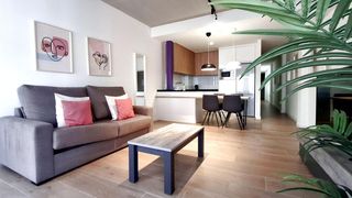 Miete Etagenwohnung  Rúa galera. Alquiler curso escolar