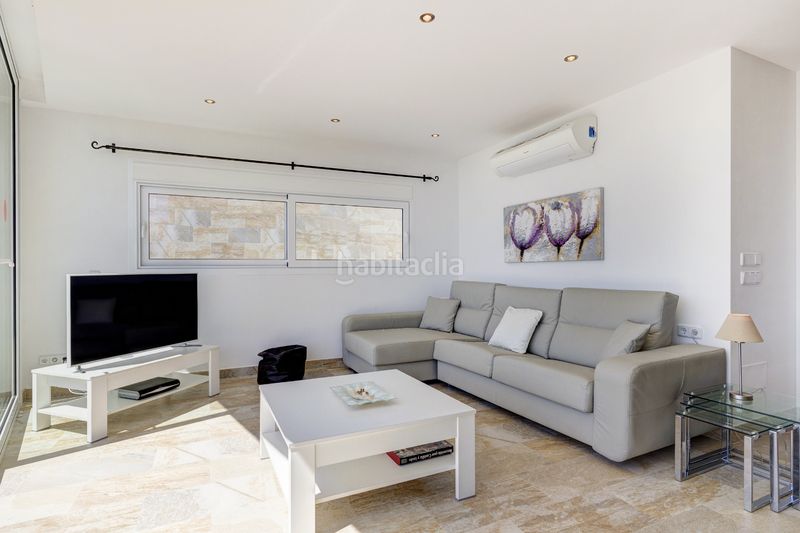 Foto 4098c991-43e8-43cd-8ee3-f3766d73bc7b. Casa amb calefacció piscina a Cala en Porter Alaior