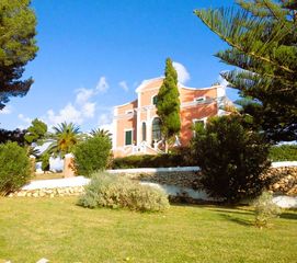 Masia a Ferreries poble. Finca agroturismo del s. xviii en venta