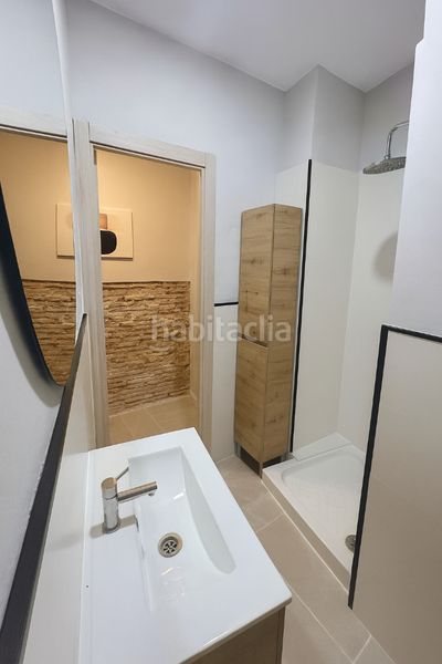 Planta baja en carrer del reverend josep noguera 18 vivienda recien reformada con amplio patio en Valencia - Imagen 11