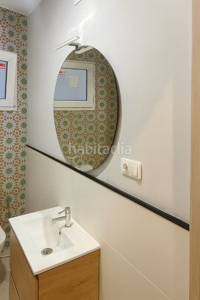 Planta baja en carrer del reverend josep noguera 18 vivienda recien reformada con amplio patio en Valencia - Imagen 10